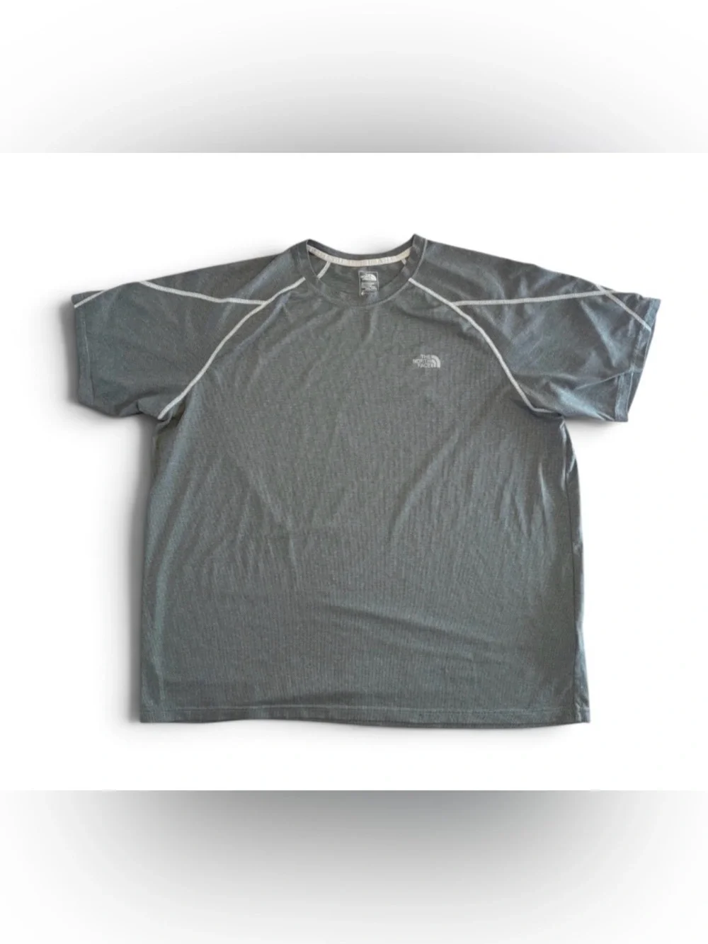 The North Face FlashDry Men’s XXL Gray Performance T-Shirt Short Sleeve